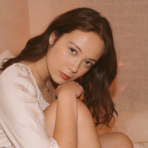 Laufey - Winter Wonderland