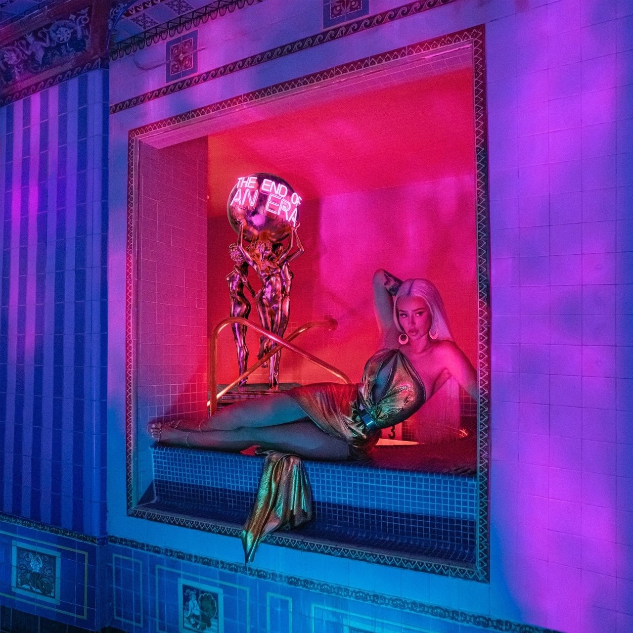 Iggy Azalea, Sophia Scott - Sex on the Beach